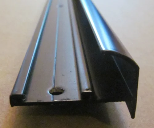 92" Black Aluminum Vinyl Insert Type Gutter Drip Rail Trim 1 7/16" x1/4" Leg RV